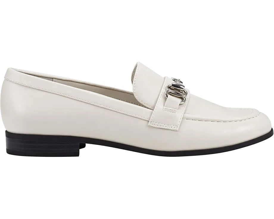 Лоферы Bandolino Laly с цепочкой на союзке и квадратным каблуком