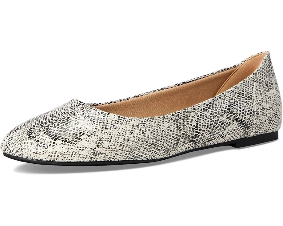 Туфли Journee Collection Kavn на плоской подошве с круглым носком из полиуретана