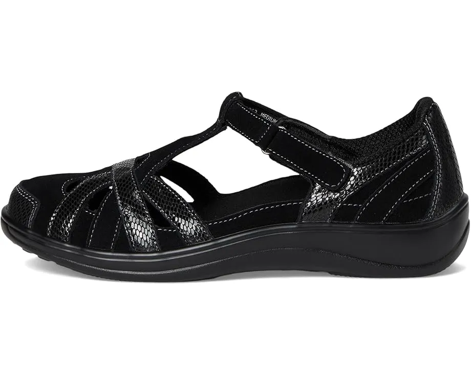 Лоферы Trotters Francey из кожи с резиновой подошвой