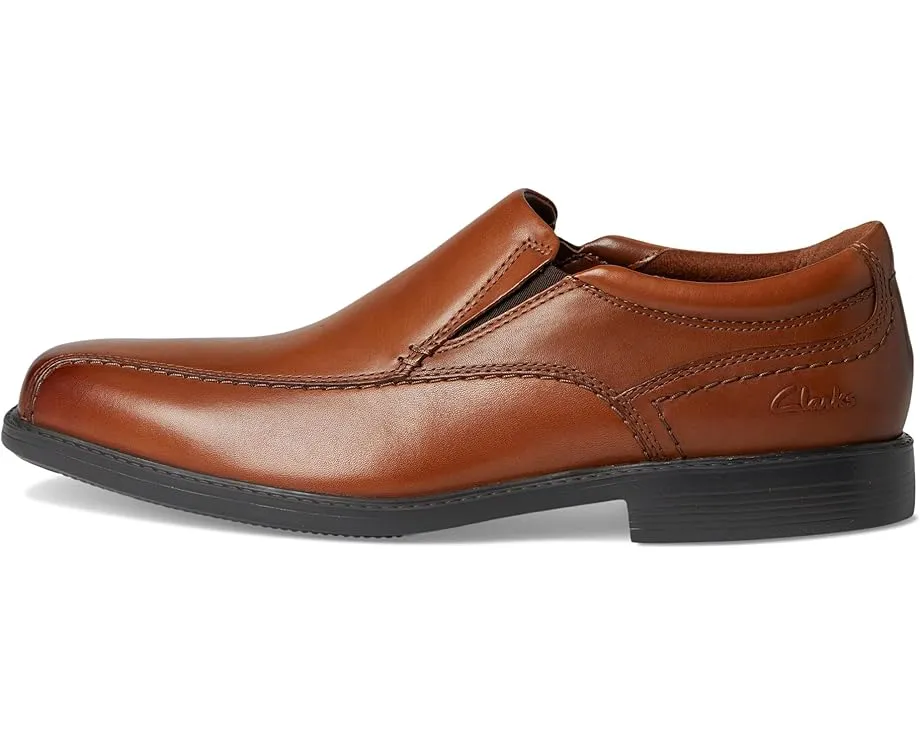 Туфли Clarks DressLite Step без шнуровки с эластичными вставками