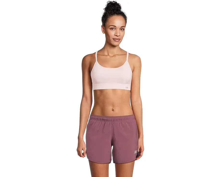 Спортивный бра New Balance Essential Yoga для йоги