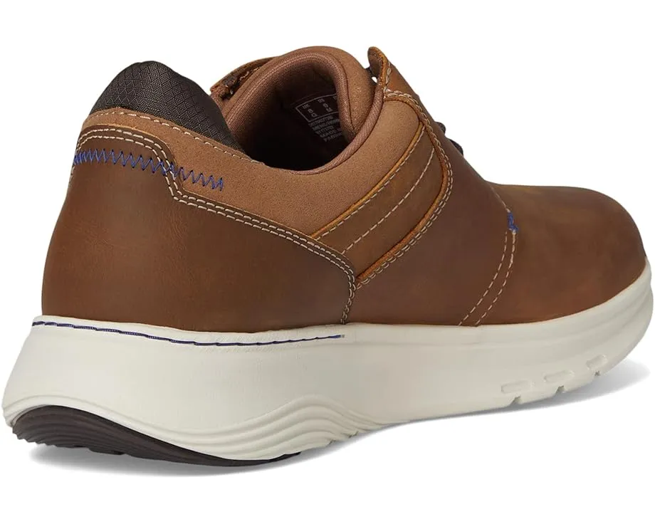 Clarks Motion Trek с технологией Motion Tread и круглым носком