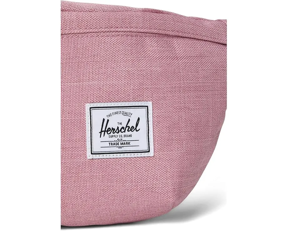 Поясная сумка Herschel Supply Co. Classic Hip Pack из переработанных материалов с регулируемым ремнем