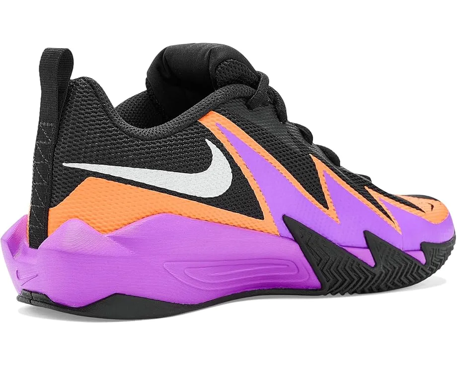 Баскетбольные кроссовки Nike S.T Dynamite с цепкой подошвой