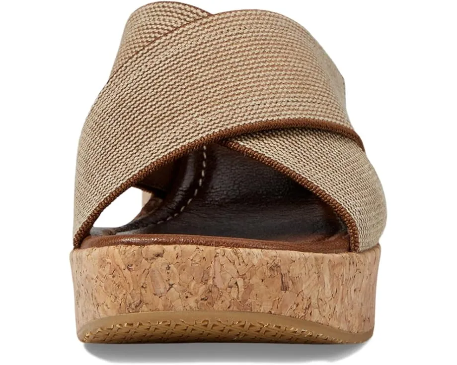 Сандалии Donald Pliner Jocelyn на пробковом клине с памятью формы