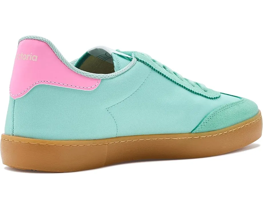 Кроссовки Victoria Berlin из переработанных материалов с логотипом V