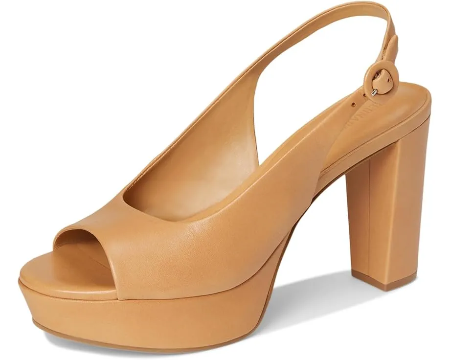 Босоножки Vega от Bernardo на платформе с регулируемой пряжкой