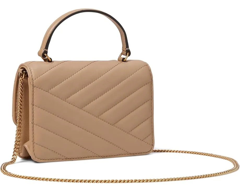 Миниатюрный кошелек Kira Chevron на цепочке от Tory Burch с тиснением шеврон