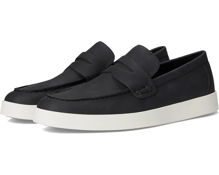 Loafers Calvin Klein Ellard с миндалевидным носком из искусственной кожи