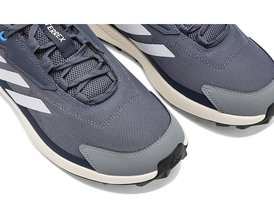 Трекинговые кроссовки Adidas Terrex Anylander с подошвой Traxion и усиленным мыском