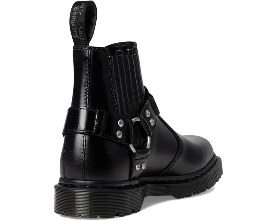 Chelsea ботинки Dr. Martens 2976 Harness из черной анилиновой кожи с декоративными шпильками