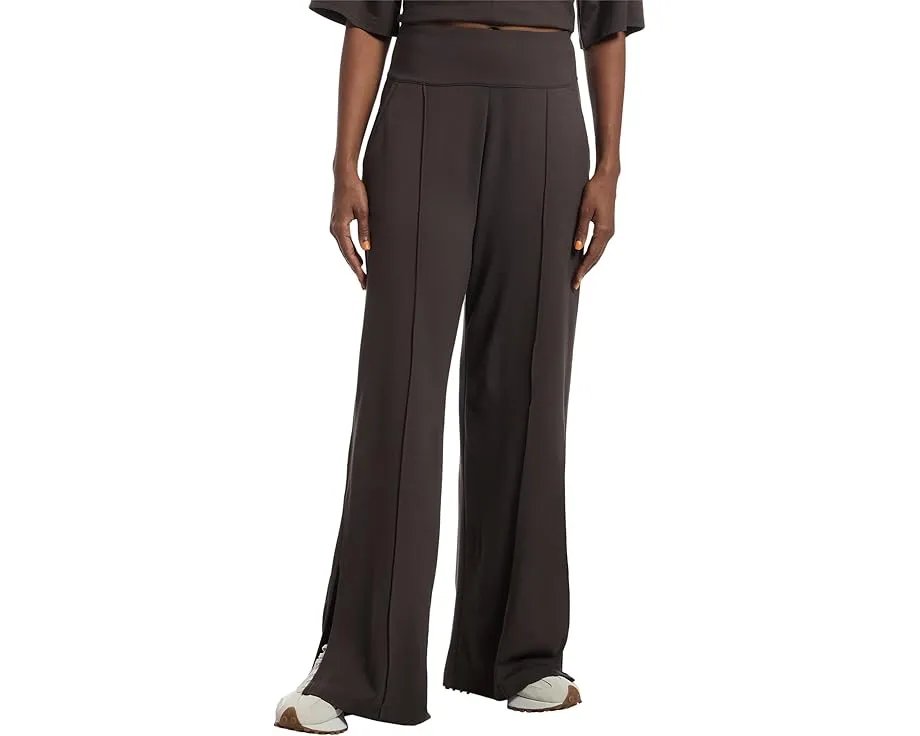 Широкие брюки Spa Day с эластичным поясом TravisMathew