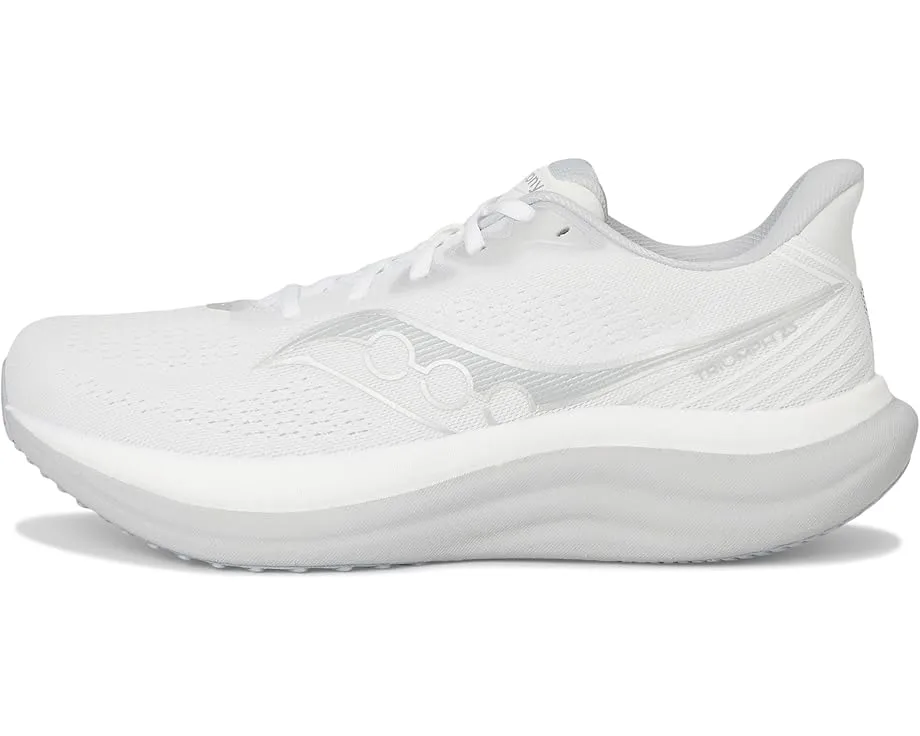 Беговые кроссовки Saucony Triumph 23 с технологией PWRRUN PB и подошвой XT-900