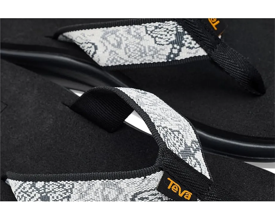 Веганские сланцы Teva Voya Flip из переработанного пластика