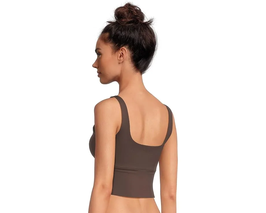 Топ Moveknit Bonded Tank от TravisMathew с квадратным вырезом и укороченным силуэтом