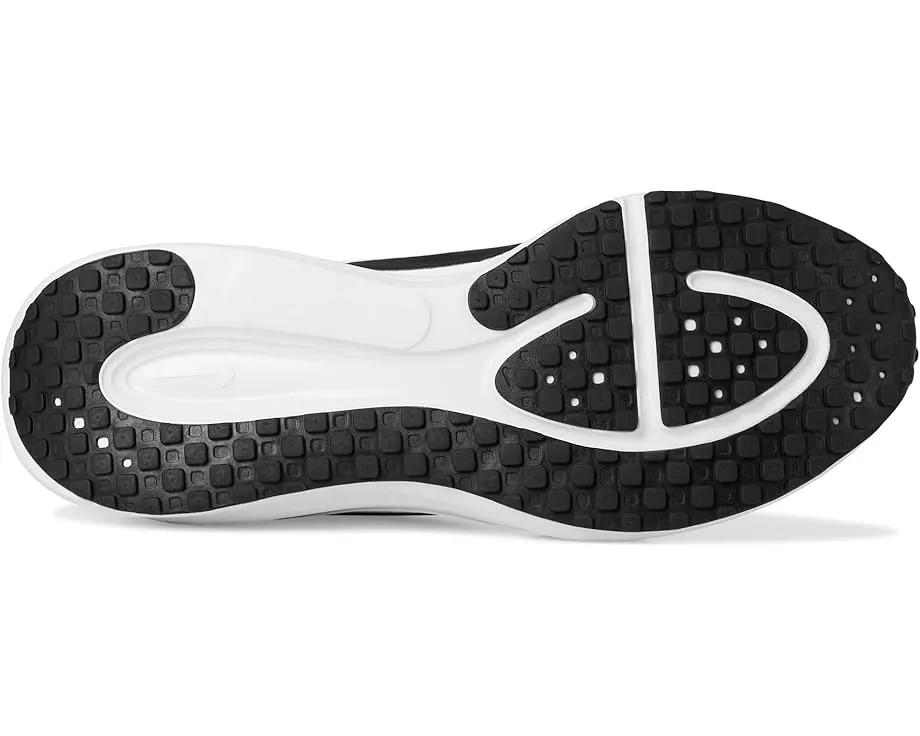 Кроссовки Revolution 8 EasyOn от Nike с пеноматериалом и дышащим верхом