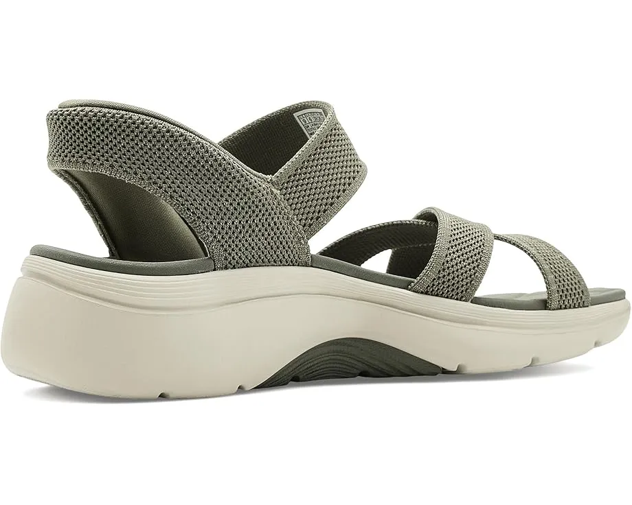 Сандалии SKECHERS Hands Free Slip-ins GO Walk Arch Fit 2.0 с блестящей пряжей