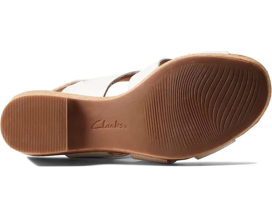 Летние босоножки Giselle Beach на платформе и клиньях от Clarks