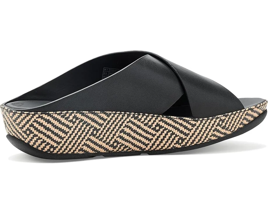 Сандалии Lulu Lux Cross Slides с переплетением из кожи и платформой от FitFlop