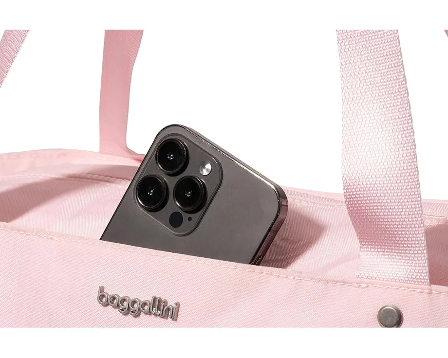 Сумка-тоут Baggallini Carryall Laptop с отделением для ноутбука 15 дюймов
