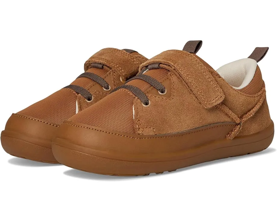 Кроссовки Adventurer Sneaker от UGG Kids для детей со стирающимся верхом