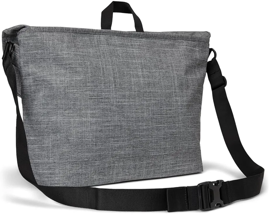 Сумка-мессенджер Herschel Supply Co. Cove из переработанных материалов