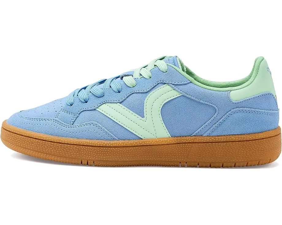 Кроссовки Victoria Smash из мягкой замши на резиновой подошве