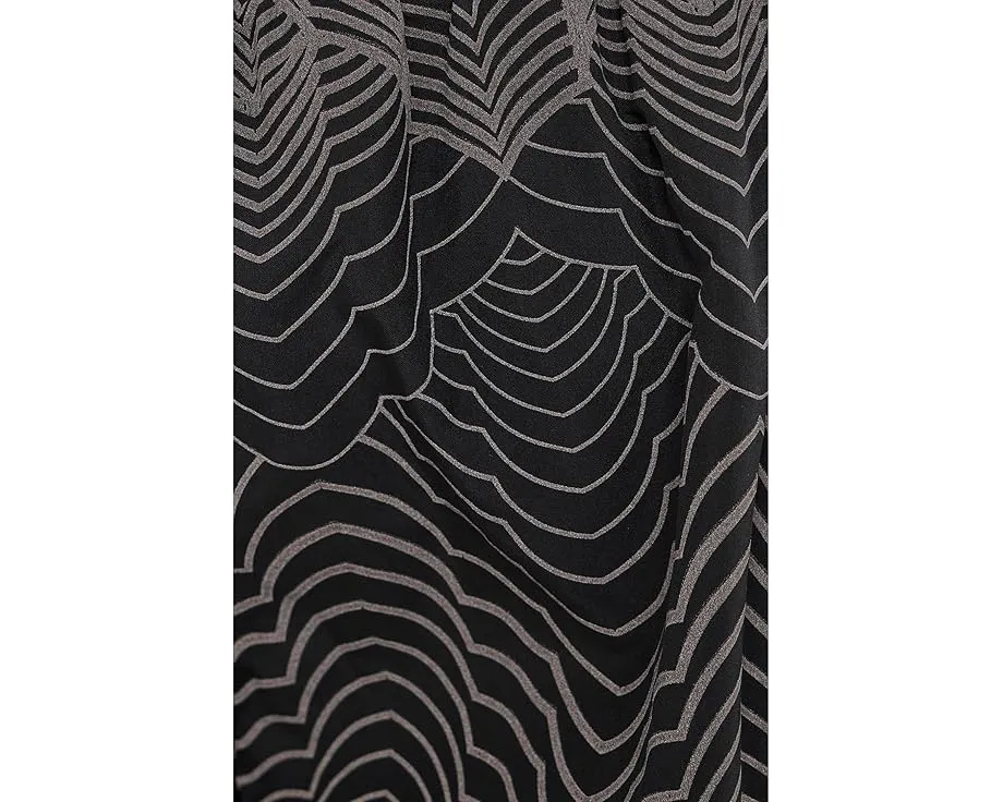 Шорты FP Movement Carpe Diem с рефлективными элементами и эластичным поясом