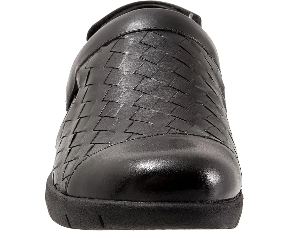 Сандалии SoftWalk Salina Woven II с плетеным верхом и регулируемой задней лямкой