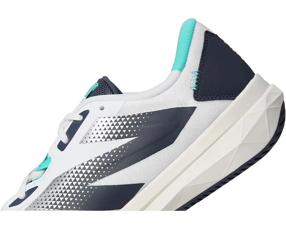 Теннисные кроссовки FuelCell 796V4 с технологией FuelCell от New Balance