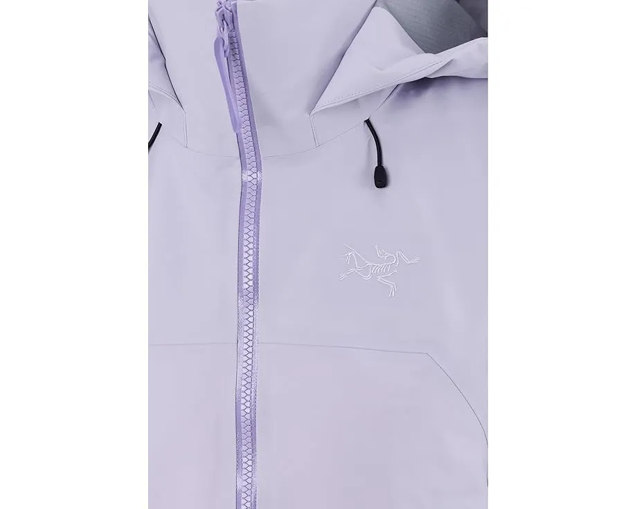 Куртка Beta AR Arc'teryx для женщин с мембраной GORE-TEX Pro