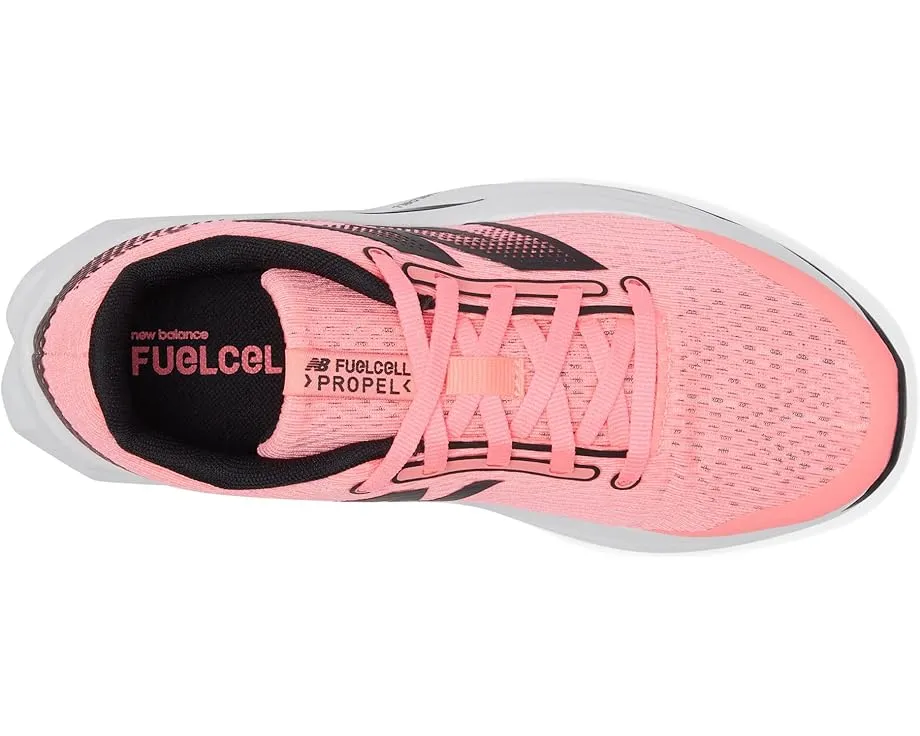 Кроссовки New Balance FuelCell Propel v5 для юных бегунов с промежуточной подошвой FuelCell