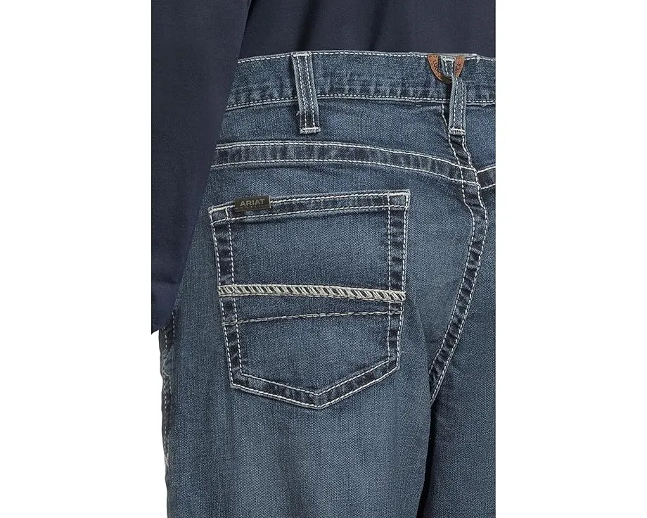 Джинсы Ariat M4 Relaxed Hugo Bootcut с расклешенным низом