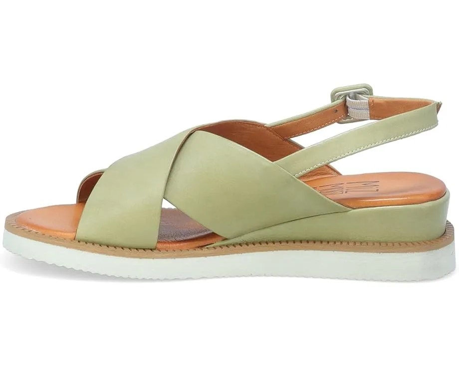 Босоножки Miz Mooz Ella на танкетке с застежкой на щиколотке