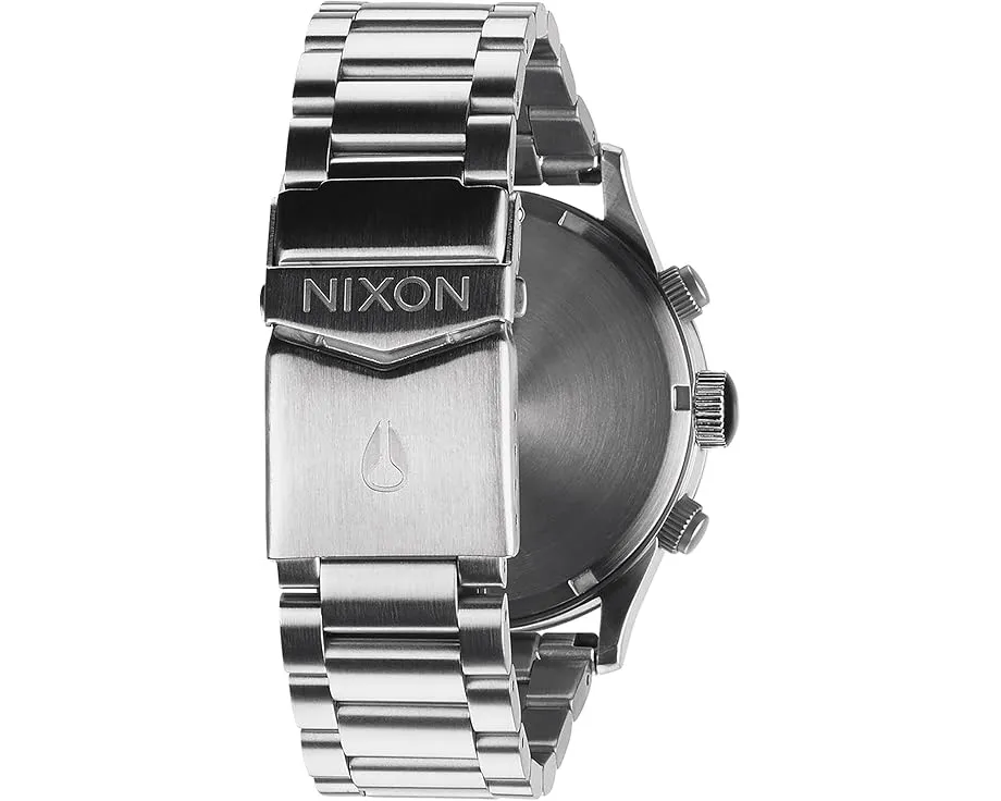 Nixon Sentry Chrono с корпусом из нержавеющей стали и водонепроницаемостью 100 метров