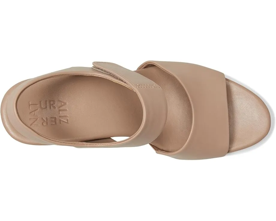 Босоножки Naturalizer Imani на платформе с танкеткой