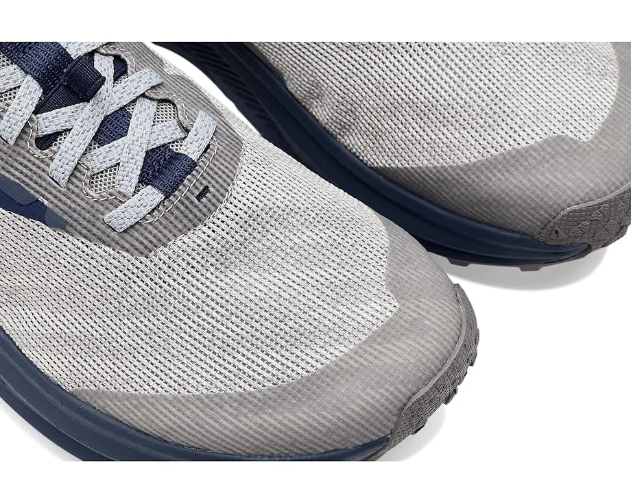 Трейловые кроссовки KEEN Roam с широкой передней частью и амортизацией