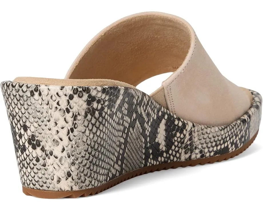 Сандалии Vaneli Calla на платформе с открытым носком и верхом из нубука