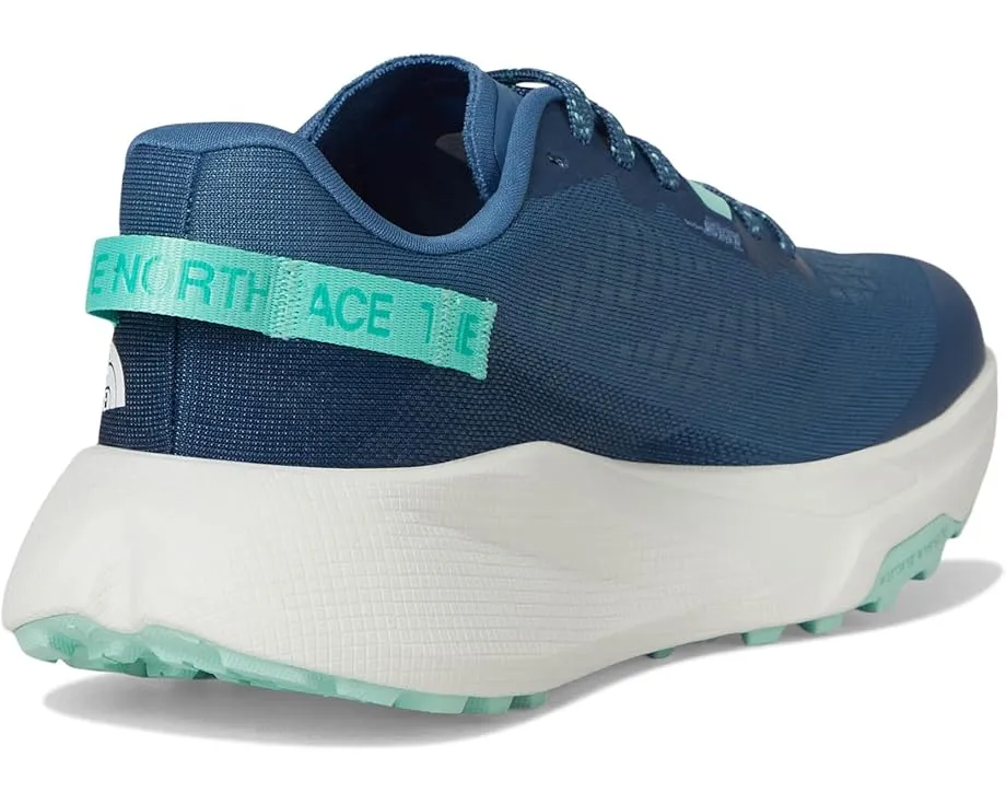 Кроссовки Altamesa 300 от The North Face с водозащитой и амортизацией