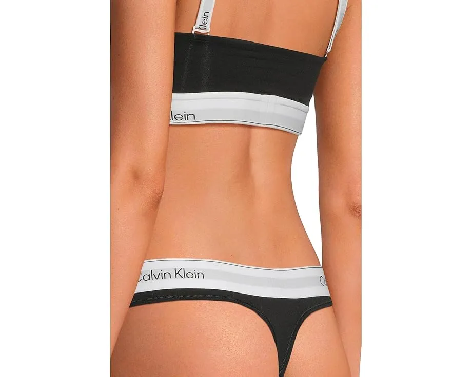 Стринг Calvin Klein Icon Cotton Modal с бесшовной резинкой Infinity Bond