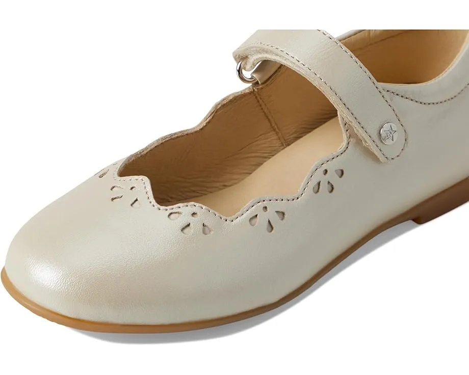 Детские балетки Naturino Olya с перфорацией и ремешком на липучке