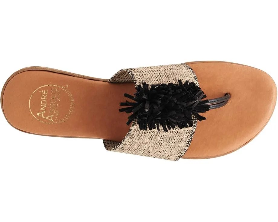 Сандалии Andre Assous Novalee Featherweight с бахромой и клином