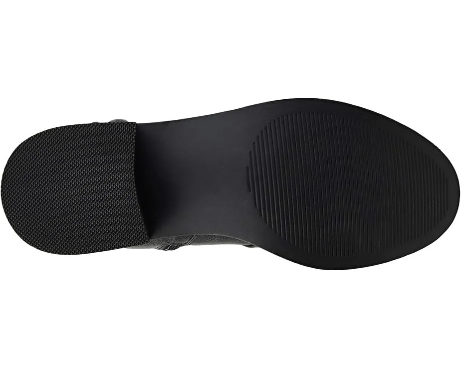 Ботинки Journee Collection Carly с зигзагообразной шнуровкой и низким каблуком