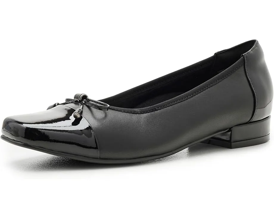 Туфли-лодочки Amiya с бантом и низким каблуком от David Tate