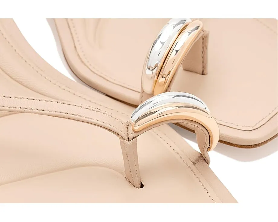 Vince Polli с ремешками и кольцом на носке на низком каблуке