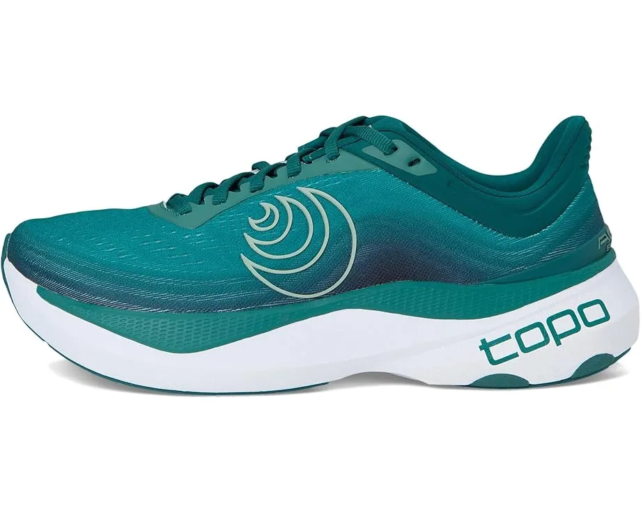 Тренировочные кроссовки Topo Athletic Aura с технологией ZipFoam