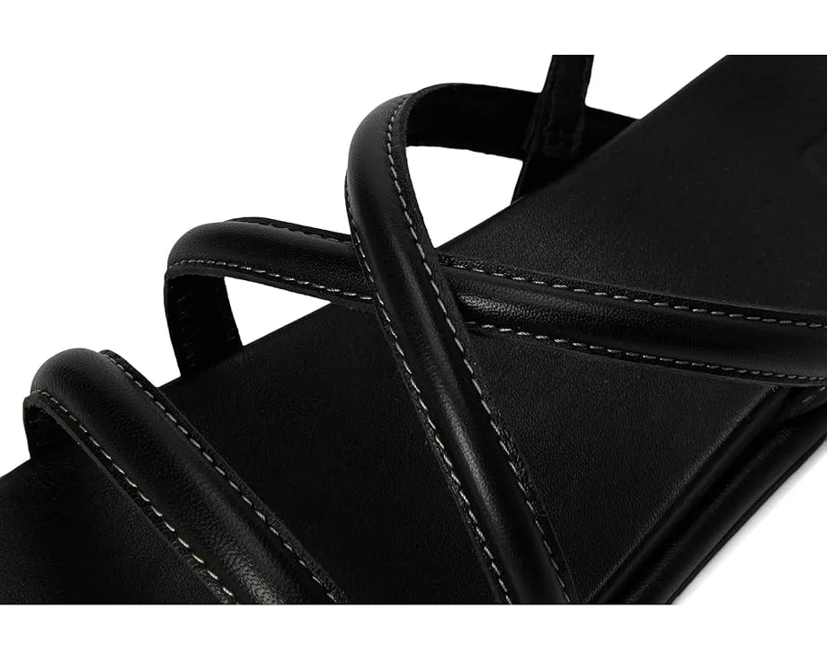 Сандалии Tiare Strappy с ремешками из натуральной кожи и удобной стелькой OluKai