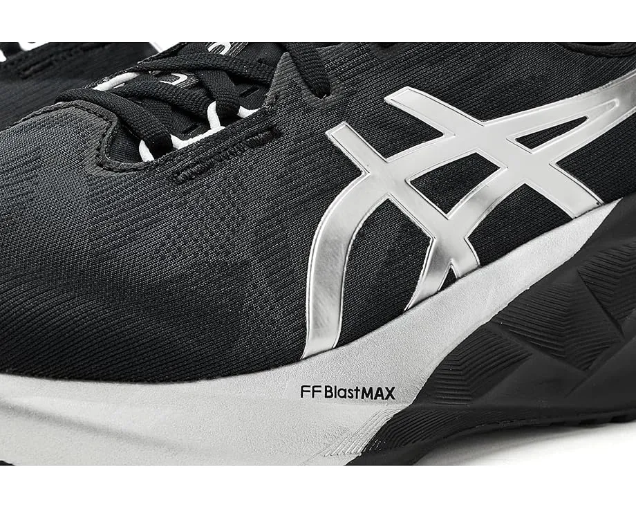 Беговые кроссовки ASICS Novablast 5 Platinum с FF BLAST MAX и переработанными материалами