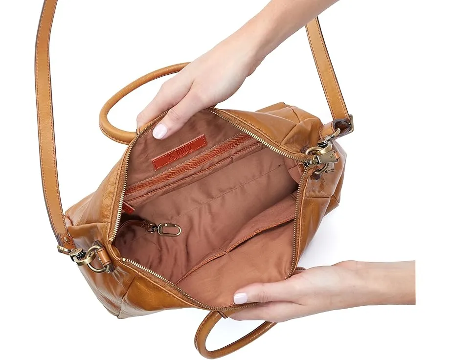 Сумка HOBO Sheila Medium из натуральной кожи с регулируемым ремнем