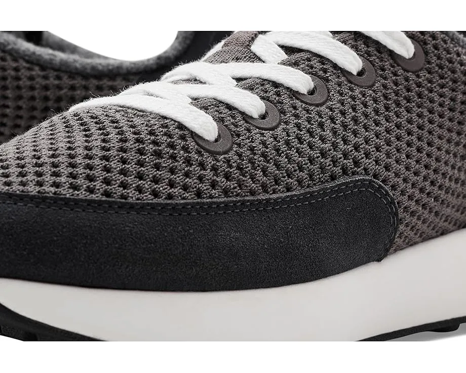 Кроссовки Varsity Airy с дышащим верхом из воздушной вязки и подошвой SweetFoam